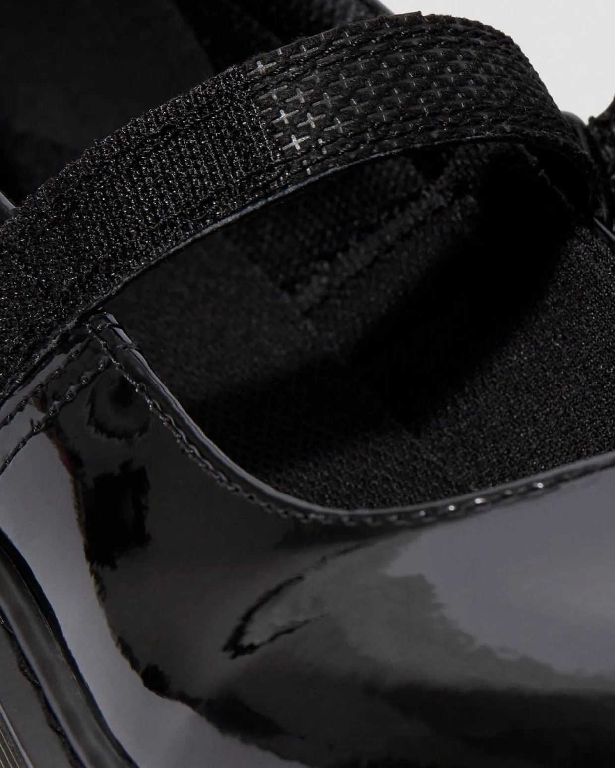 Dr. Martens Babies Maccy II En Cuir Verni Pour Ado Noir — Patent Leather Hot