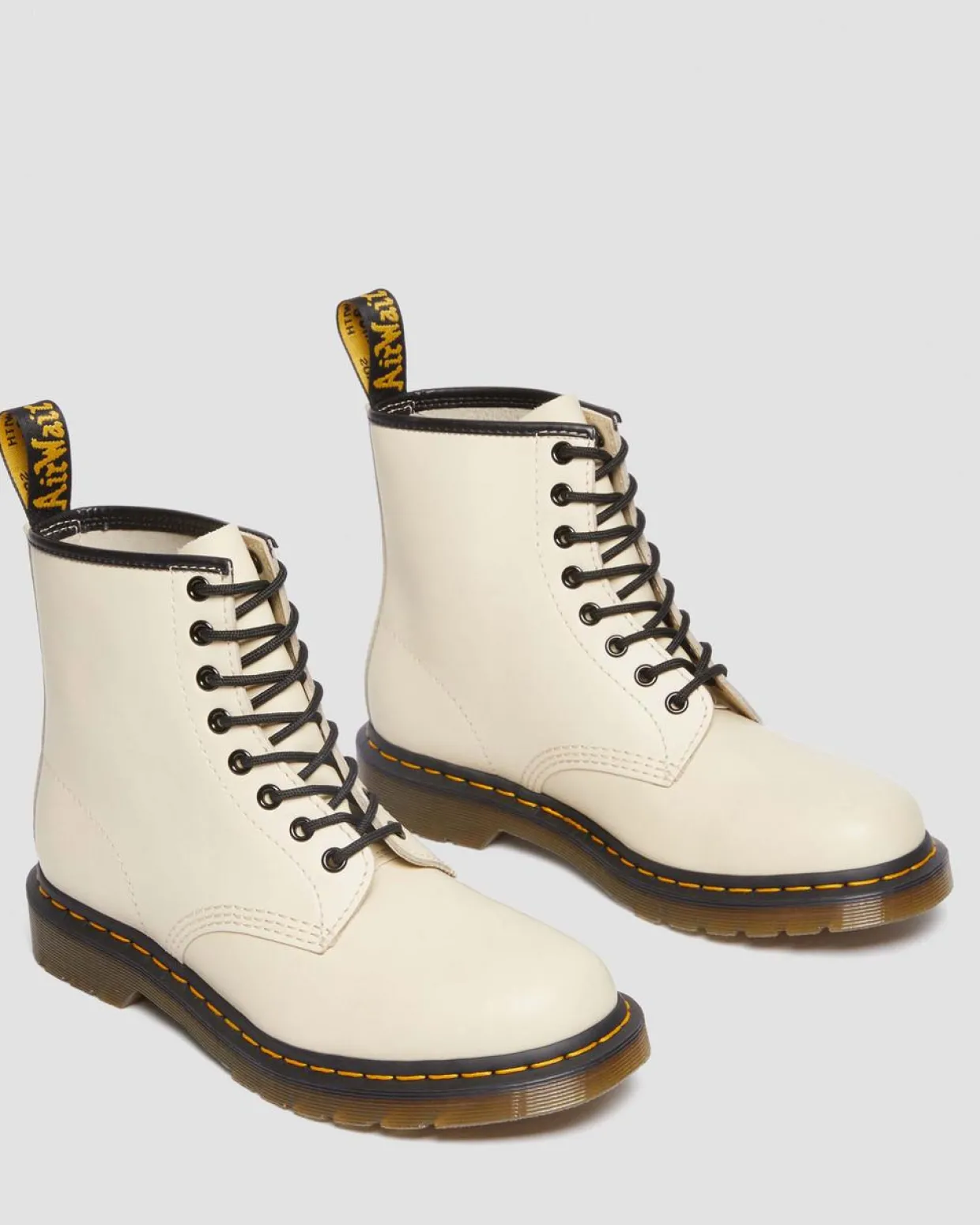 Dr. Martens Boots 1460 En Cuir Smooth à Lacets Beige texturé — Smooth Leather Fashion