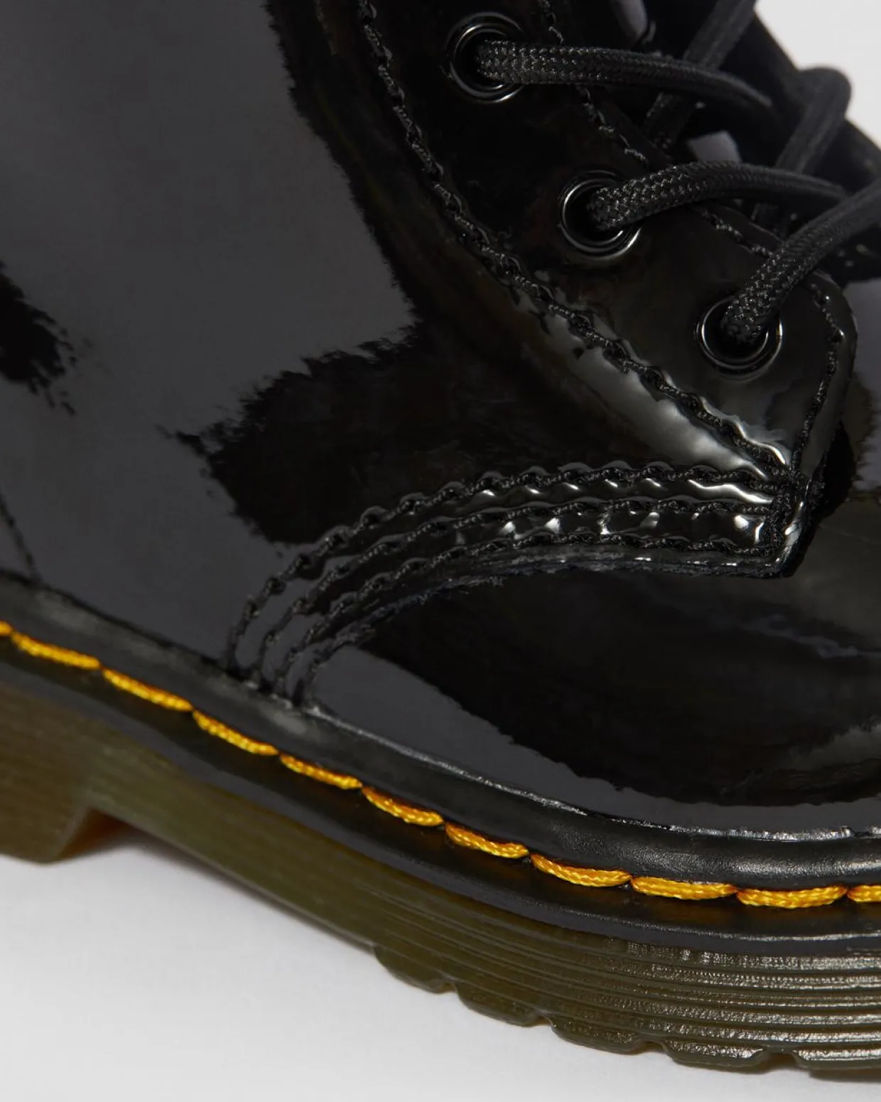 Dr. Martens Boots 1460 En Cuir Verni à Lacets Pour Bébé Noir — Patent Leather New