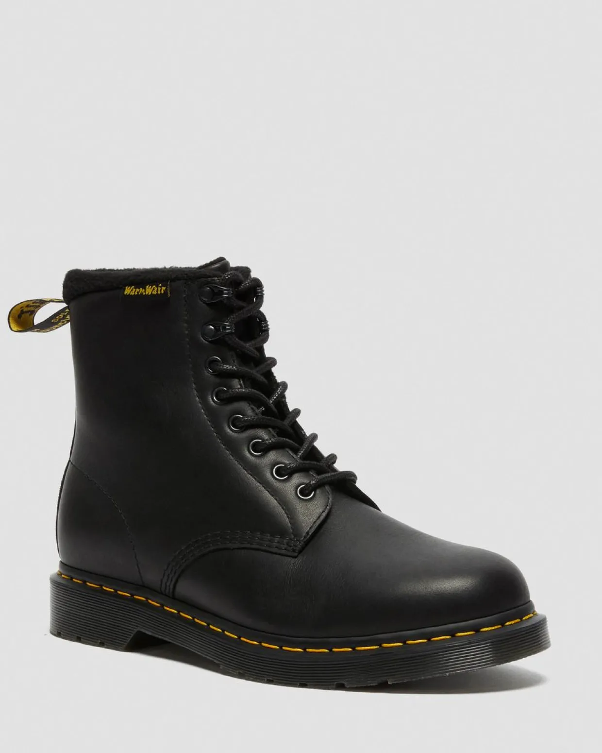 Dr. Martens Boots 1460 Pascal WarmWair En Cuir Valor WP Noir — Valor Wp New