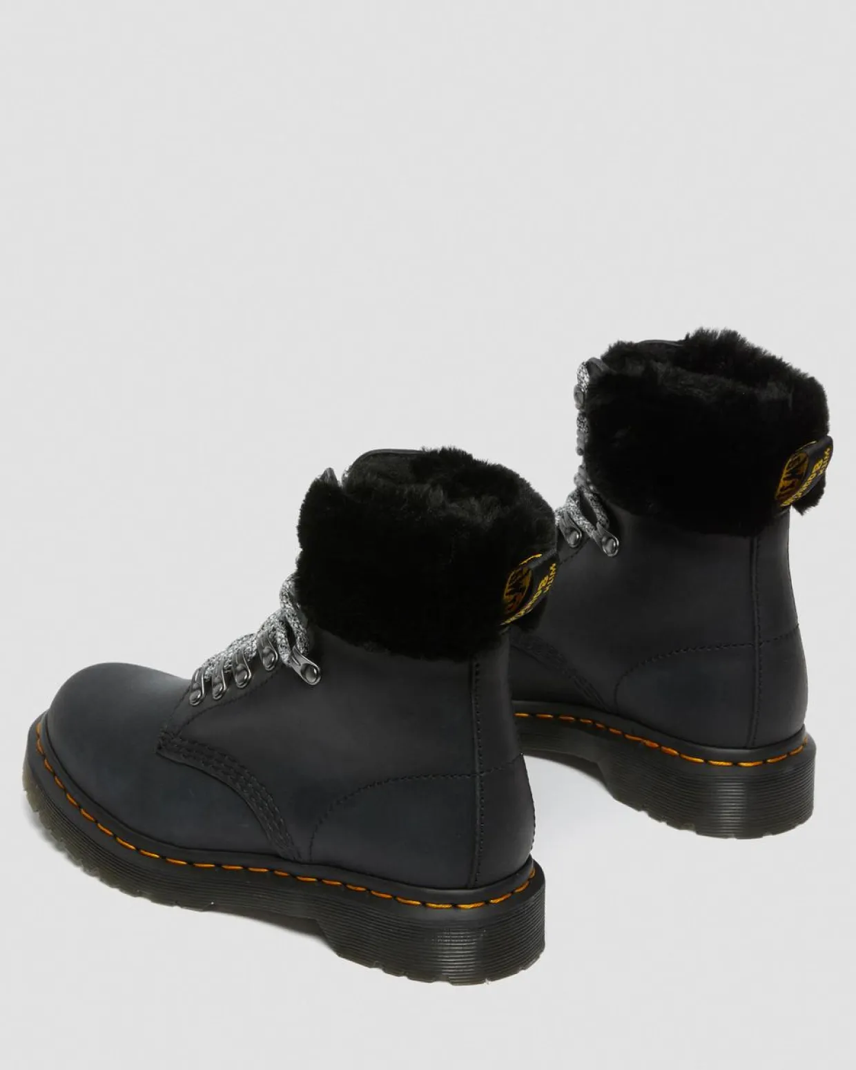 Dr. Martens Boots 1460 Serena à Col Doublées De Fourrure Synthétique Noir — Streeter+Milo Fur Flash Sale