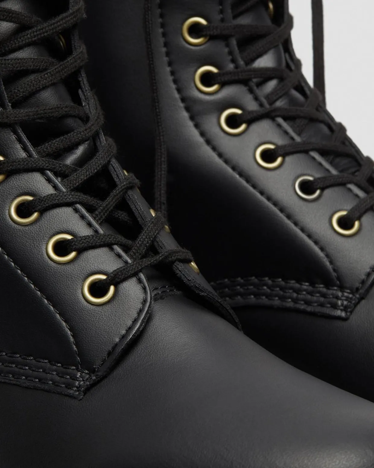 Dr. Martens Boots 1460 Vegan à Lacets Noir — Felix Rub Off Cheap