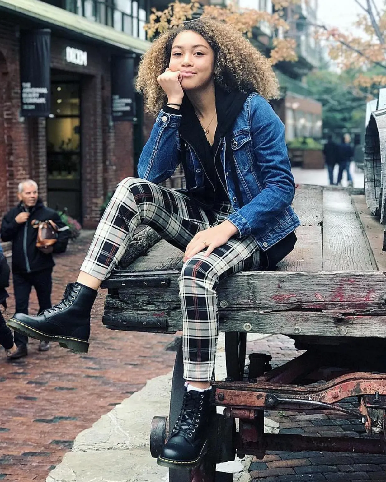 Dr. Martens Boots 1460 Vegan à Lacets Noir — Felix Rub Off Cheap