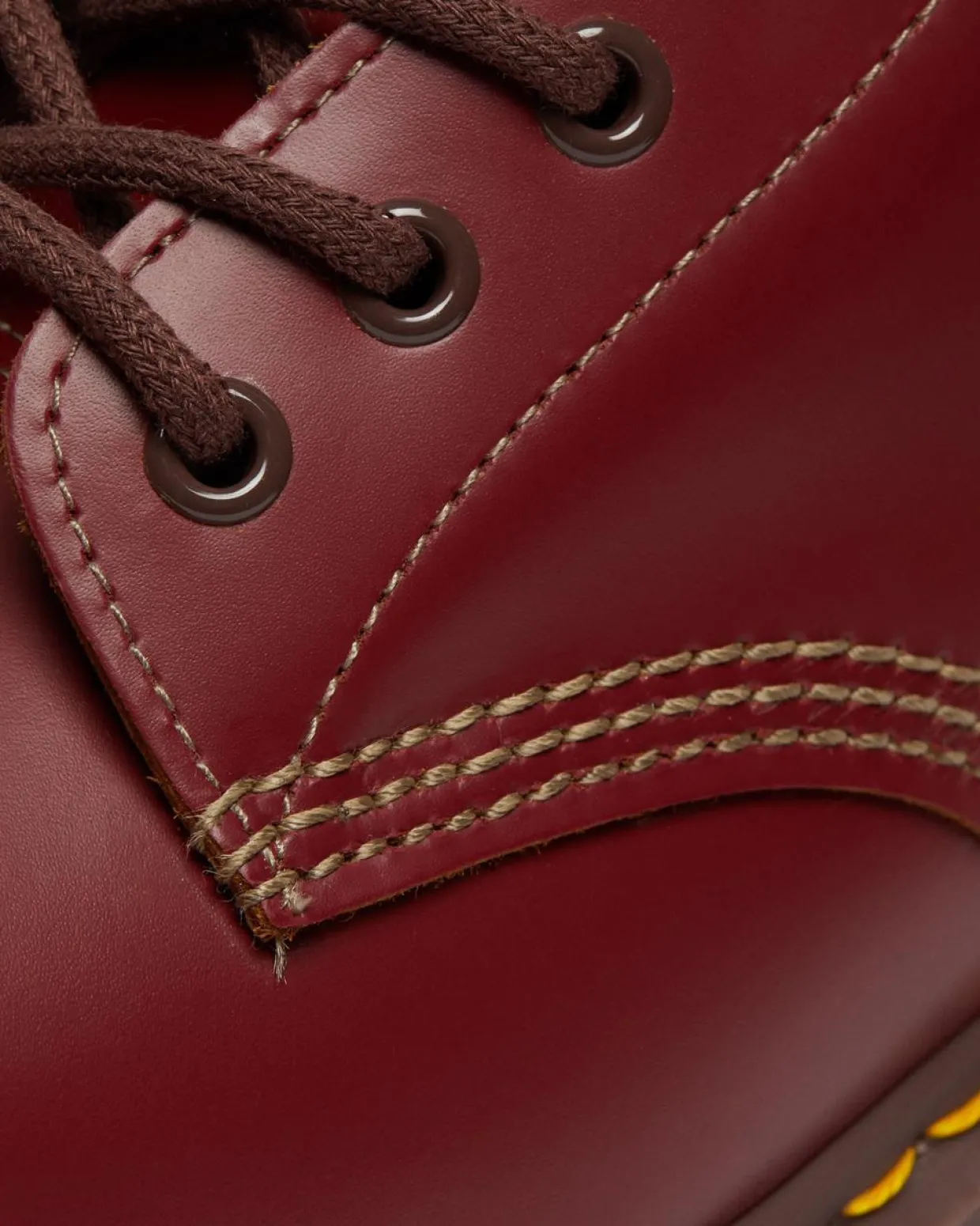 Dr. Martens Boots 1460 Vintage En Cuir Quilon Rouge — Quilon Sale