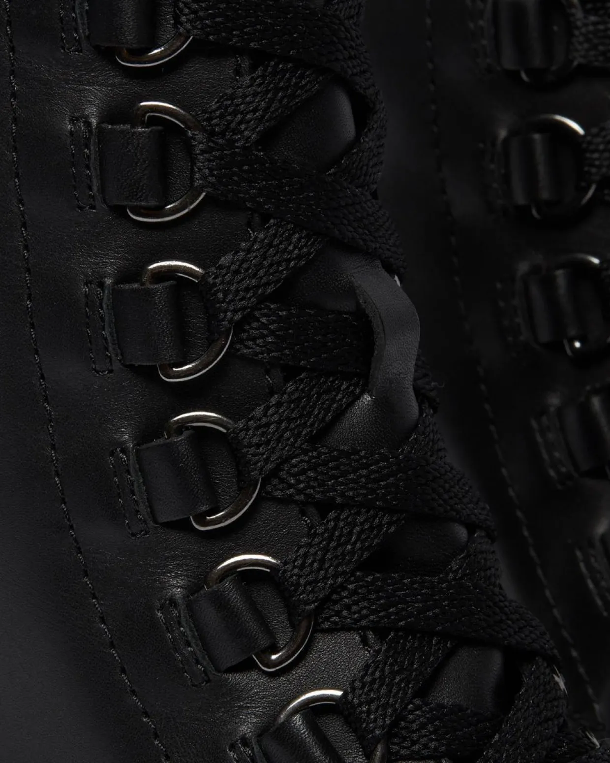 Dr. Martens Boots Chesney En Cuir à Talons évasés Et à Lacets Noir — Sendal Sale