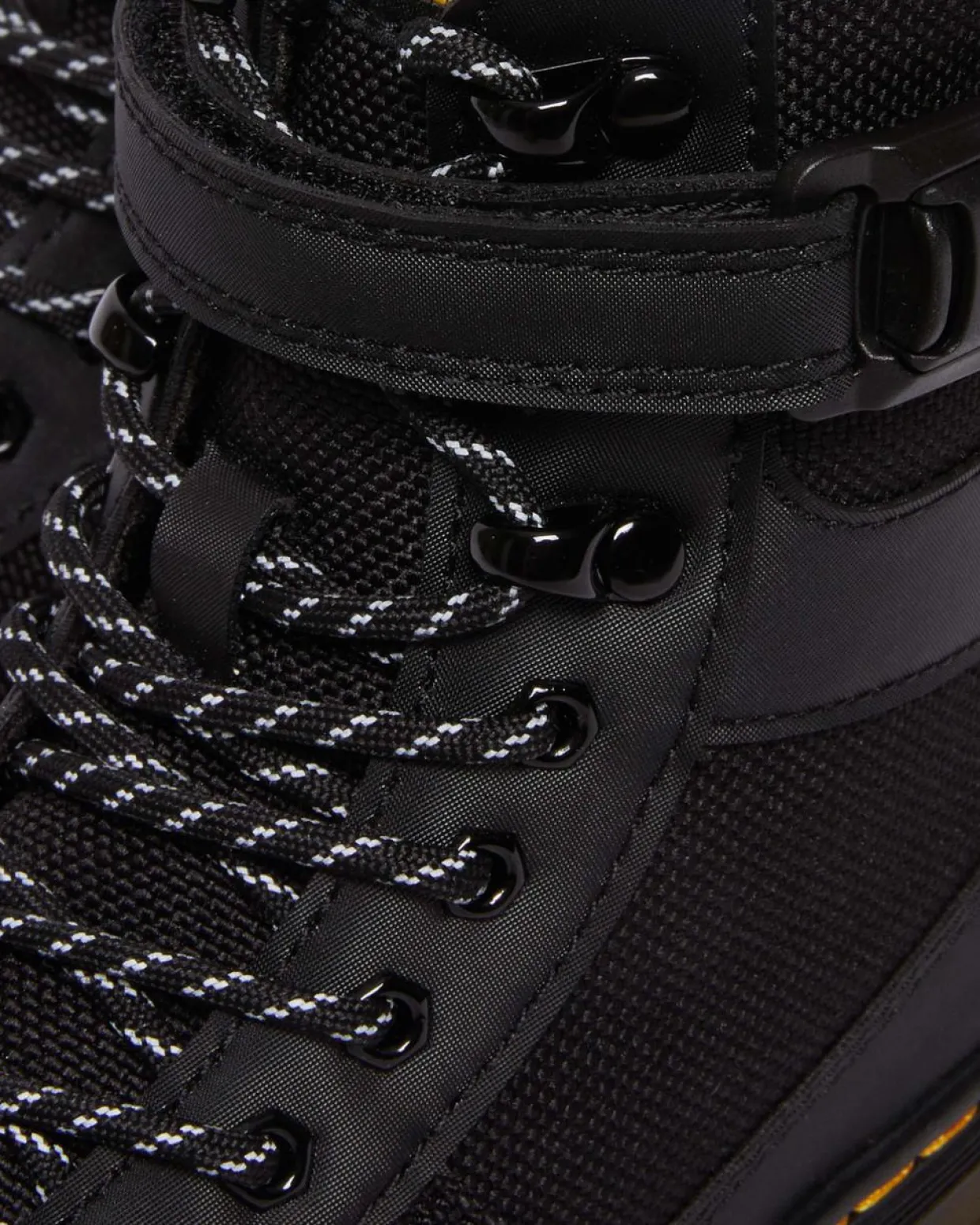 Dr. Martens Boots Combs Tech Extra Tough Poly Junior Noir — Extra Tough 50/50+Rubbery Discount