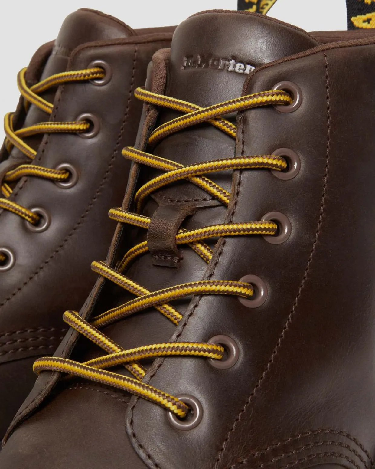 Dr. Martens Boots Crewson Chukka En Cuir Crazy Horse Marron foncé — Crazy Horse Discount