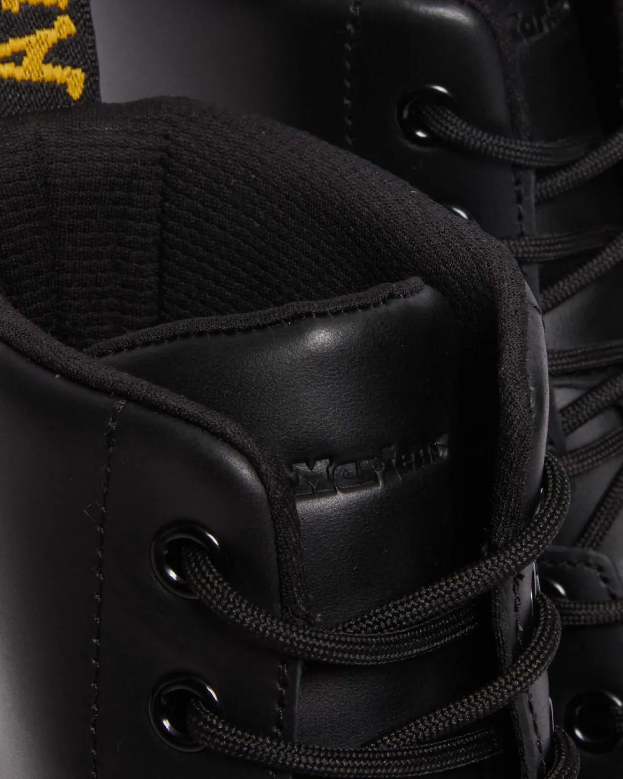 Dr. Martens Boots Crewson En Cuir à Lacets BLACK Fashion