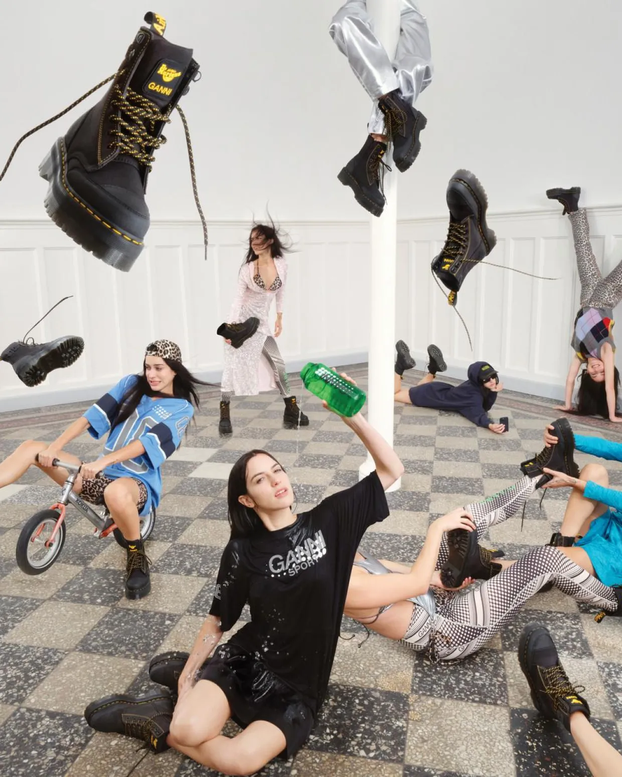 Dr. Martens BOOTS JADON GANNI EN NYLON Noir Outlet