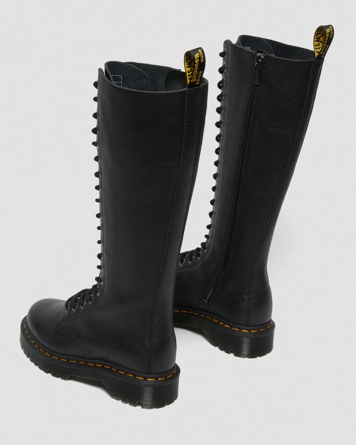 Dr. Martens Boots Montantes 1B60 Bex En Cuir Pisa Noir — Pisa Shop