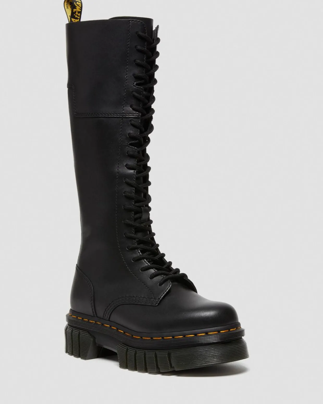 Dr. Martens Boots Montantes Plateformes Audrick En Cuir 20 œillets Noir — Nappa Lux Cheap