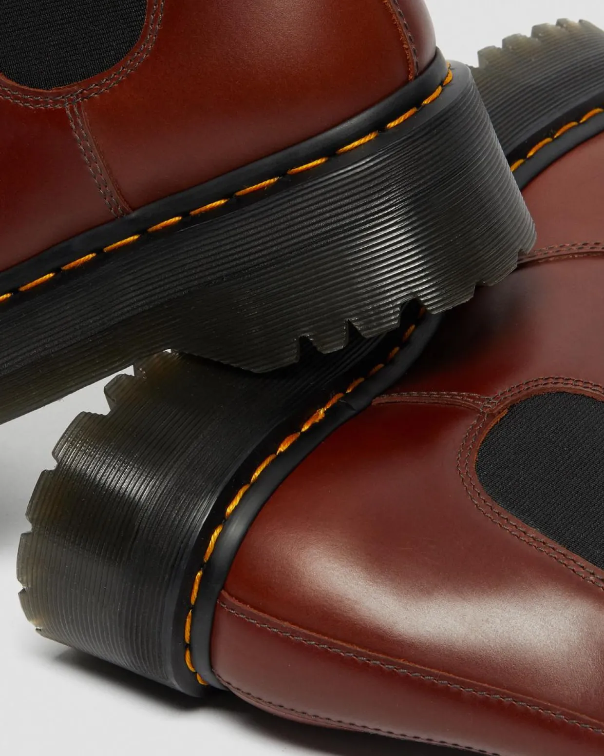 Dr. Martens Boots Plateformes 2976 Quad Doublées De Fourrure Synthétique Marron — Abruzzo Wp Best Sale