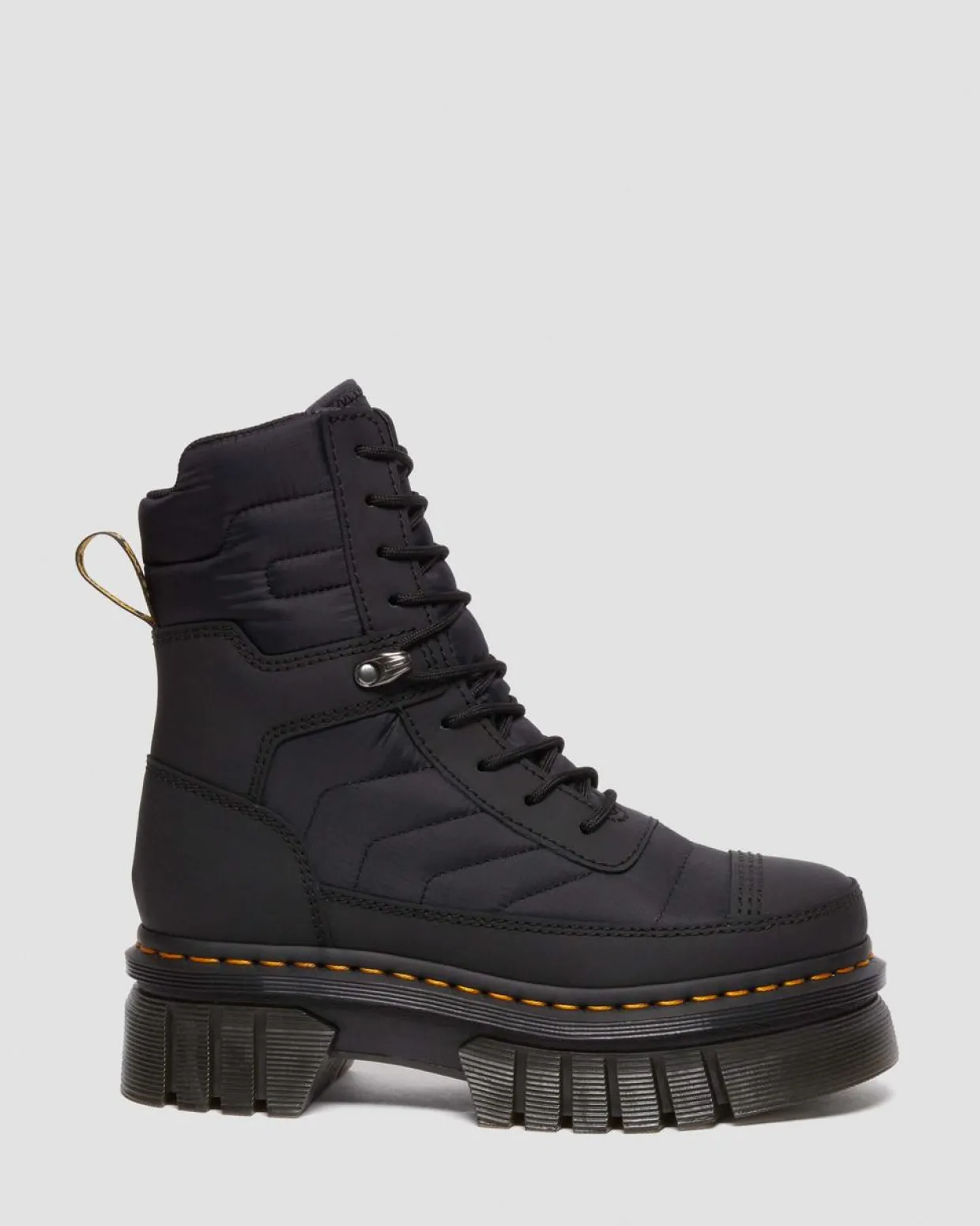 Dr. Martens Boots Plateformes Audrick 8i Quilted BLACK — Rubberised Leather+Warm Quilted Flash Sale