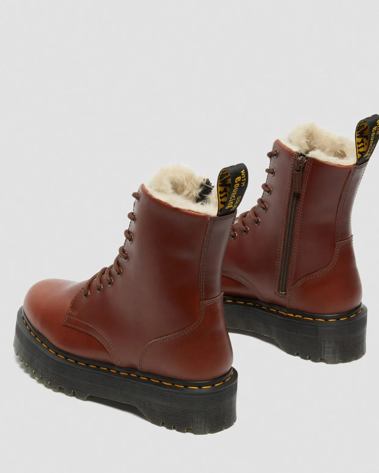 Dr. Martens Boots Plateformes Jadon Doublées De Fourrure Synthétique Marron — Abruzzo Wp Outlet
