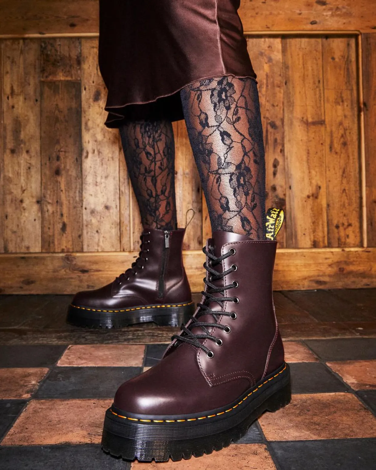 Dr. Martens Boots Plateformes Jadon En Cuir Smooth Bordeaux — Smooth Leather Hot