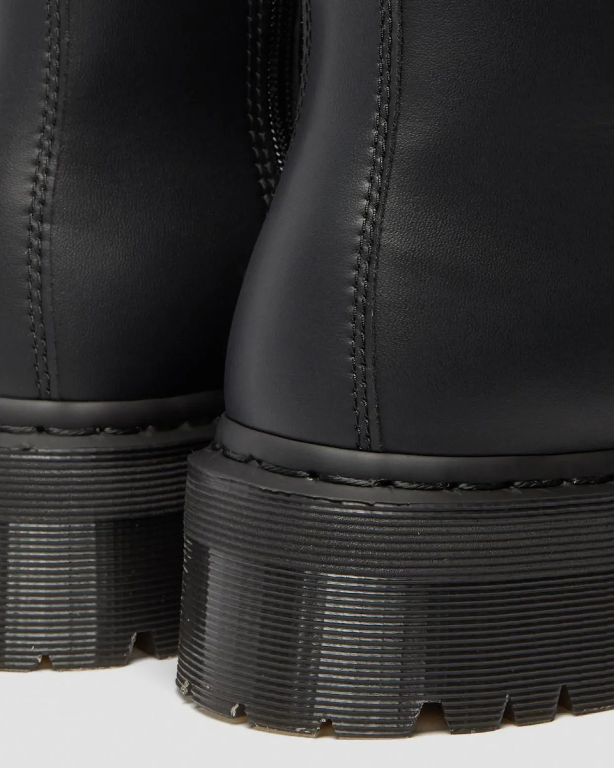 Dr. Martens Boots Plateformes Jadon II Mono Vegan Noir — Felix Rub Off New