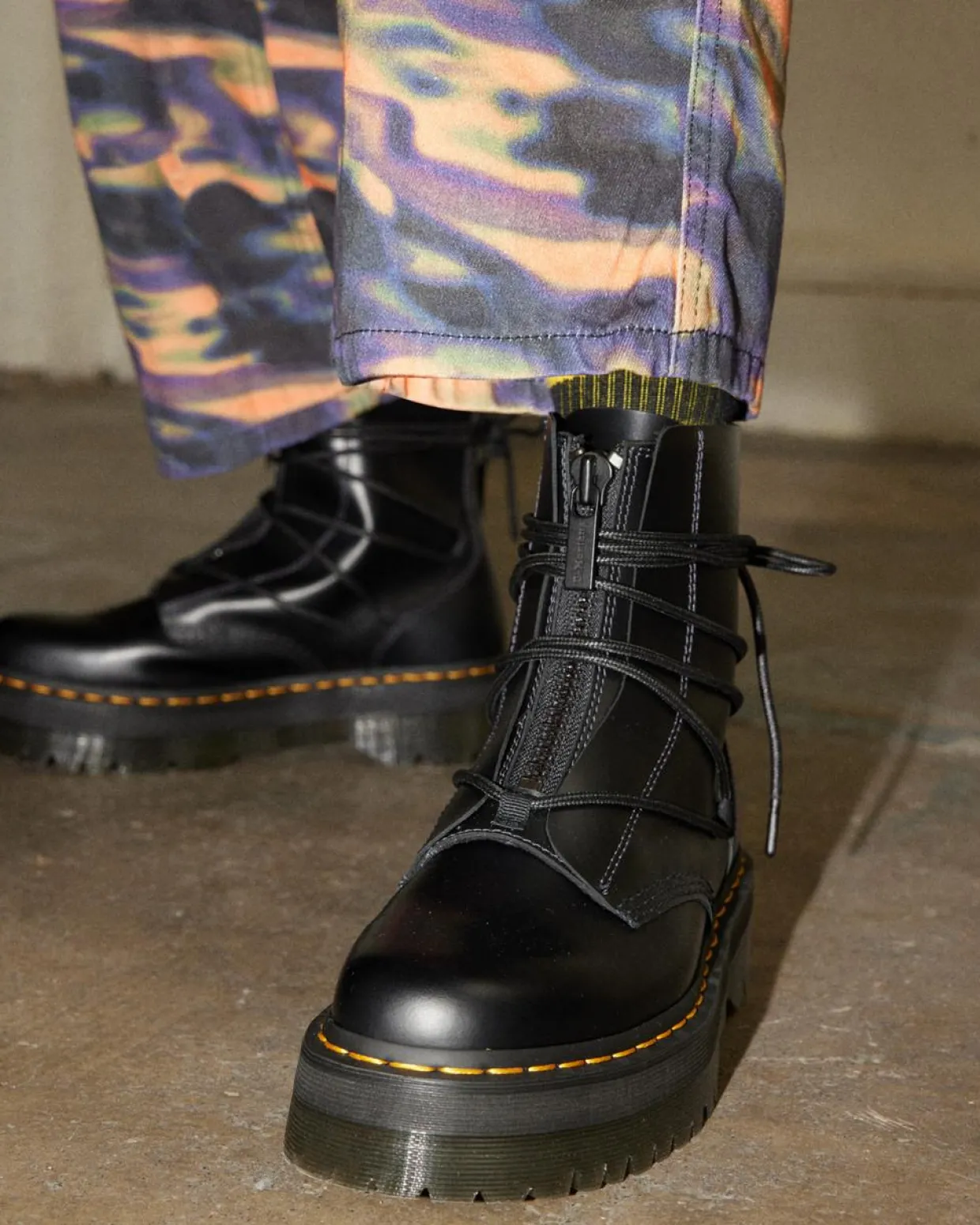 Dr. Martens Boots Plateformes Jarrick II En Cuir à Lacets Noir — Smooth+Paris Best Sale