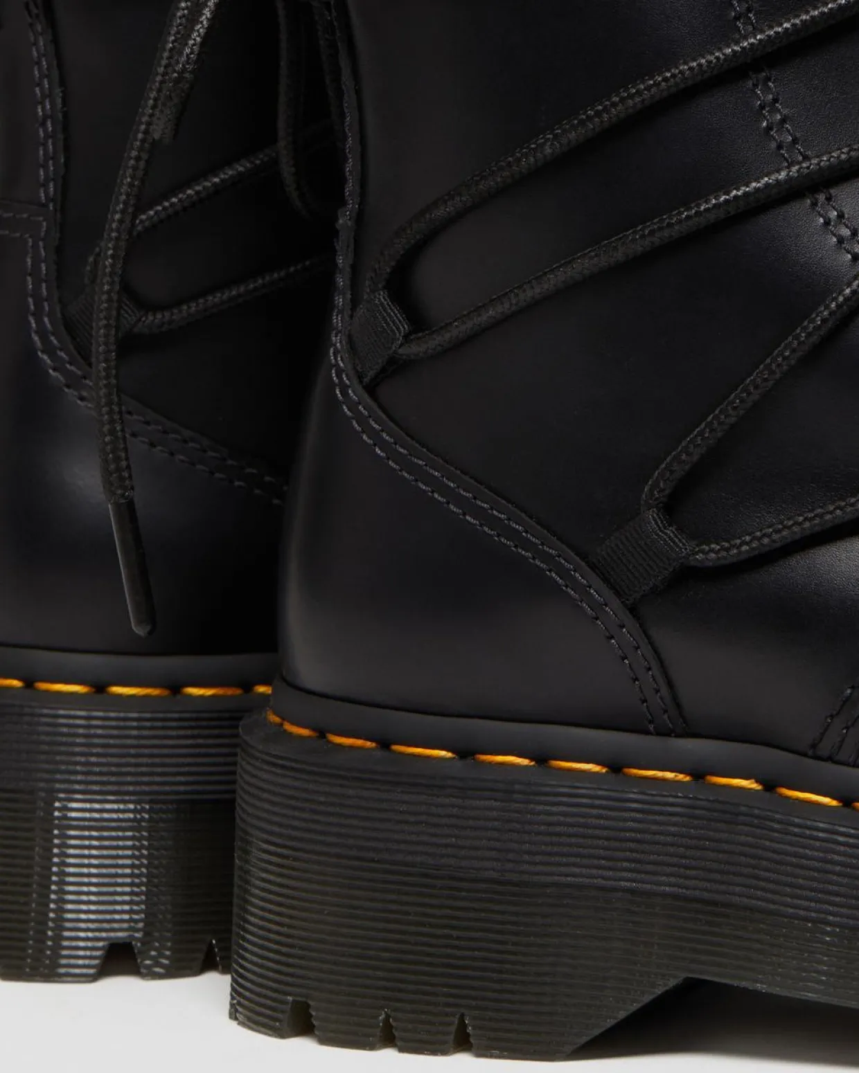 Dr. Martens Boots Plateformes Jarrick II En Cuir à Lacets Noir — Smooth+Paris Best Sale
