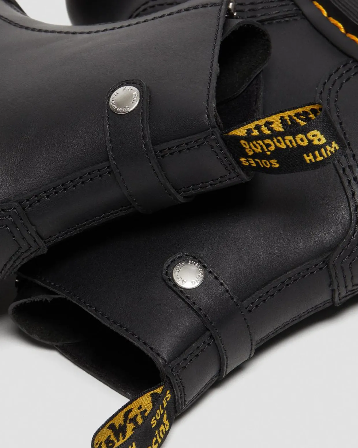 Dr. Martens Boots Plateformes Jetta Noir — Sendal Cheap