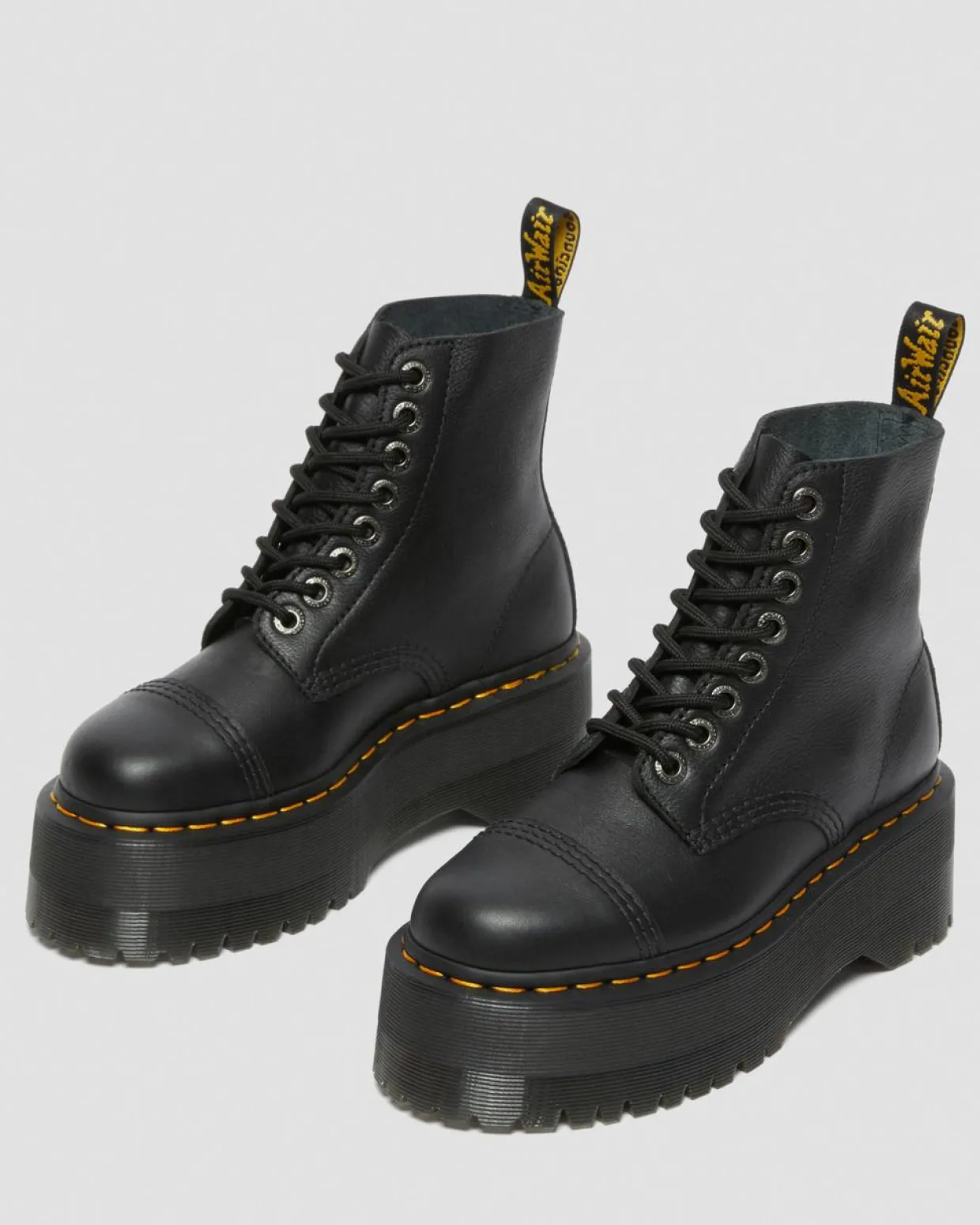 Dr. Martens Boots Plateformes Sinclair Max En Cuir Pisa Noir — Pisa Fashion