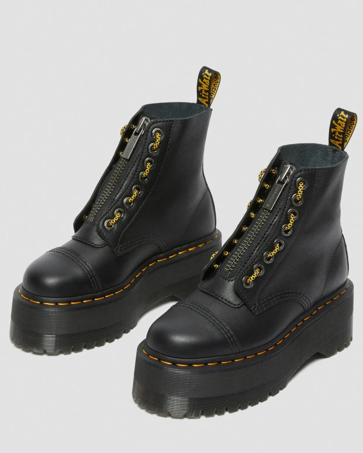 Dr. Martens Boots Plateformes Sinclair Max En Cuir Pisa Noir — Pisa Fashion