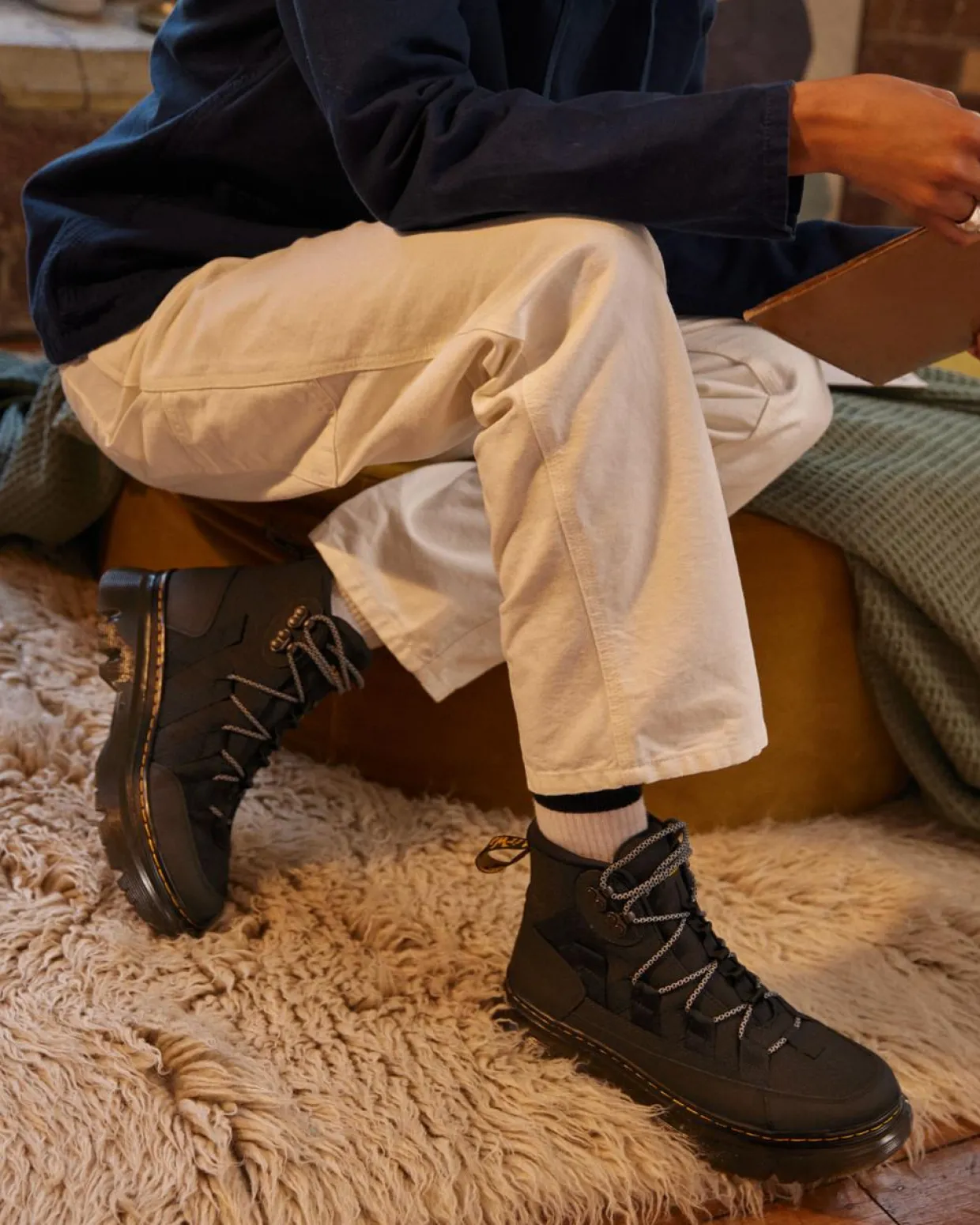 Dr. Martens Boots Utilitaires Boury En Cuir Extra Tough Noir — Ajax+Extra Tough 50/50 Cheap