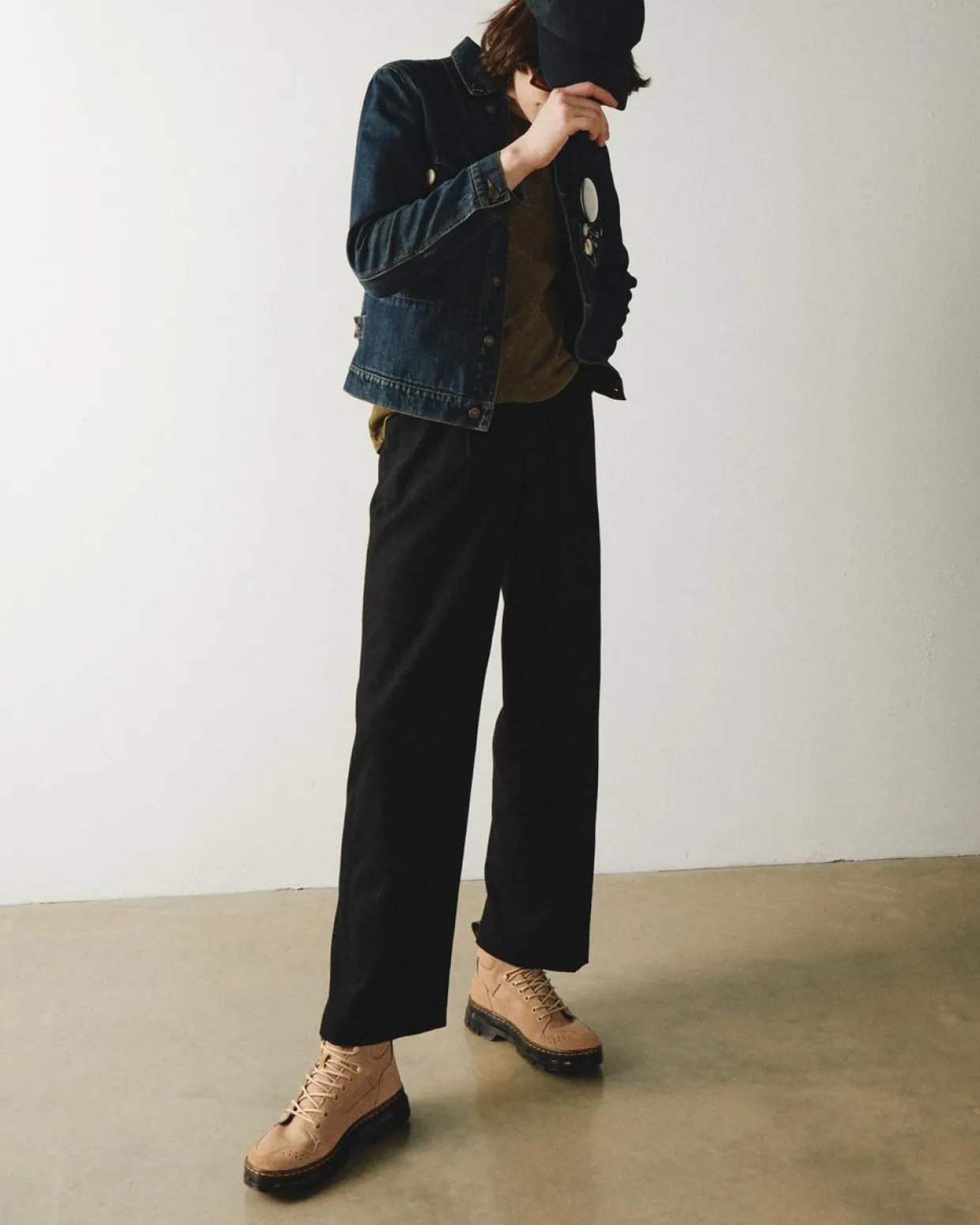 Dr. Martens Boots Utilitaires Rilla En Toile Et En Daim à Lacets Savannah Tan Outlet