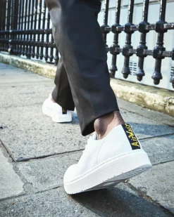 Dr. Martens Chaussures Casual Dante En Toile Blanc — Canvas Store