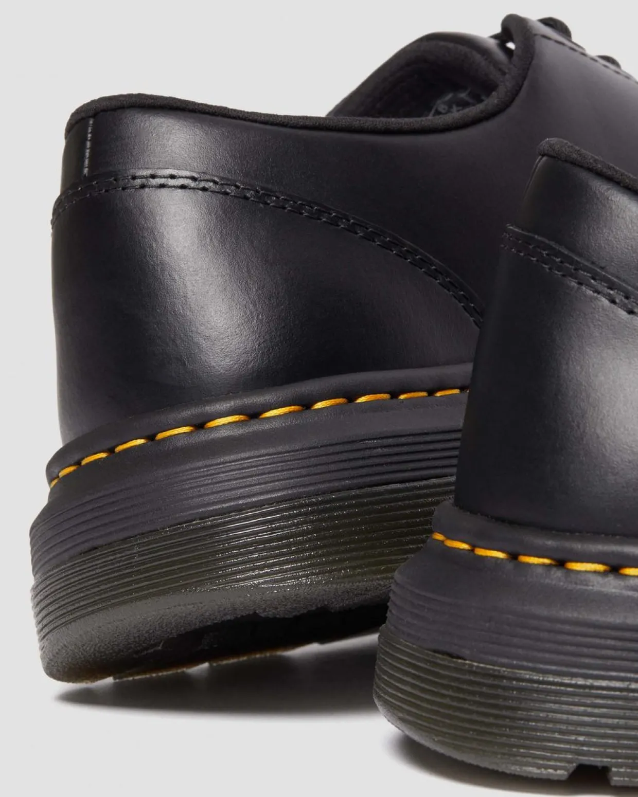 Dr. Martens Chaussures Crewson Lo En Cuir Noir BLACK Store