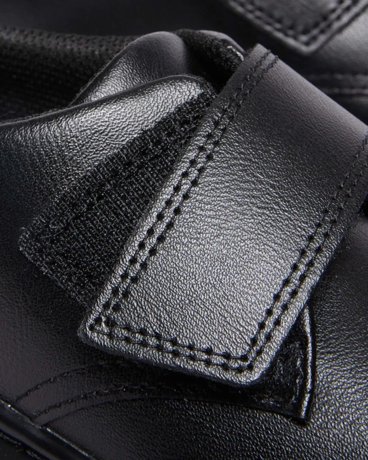 Dr. Martens Chaussures Kamron En Cuir à Brides Velcro Junior Noir — T Lamper Cheap