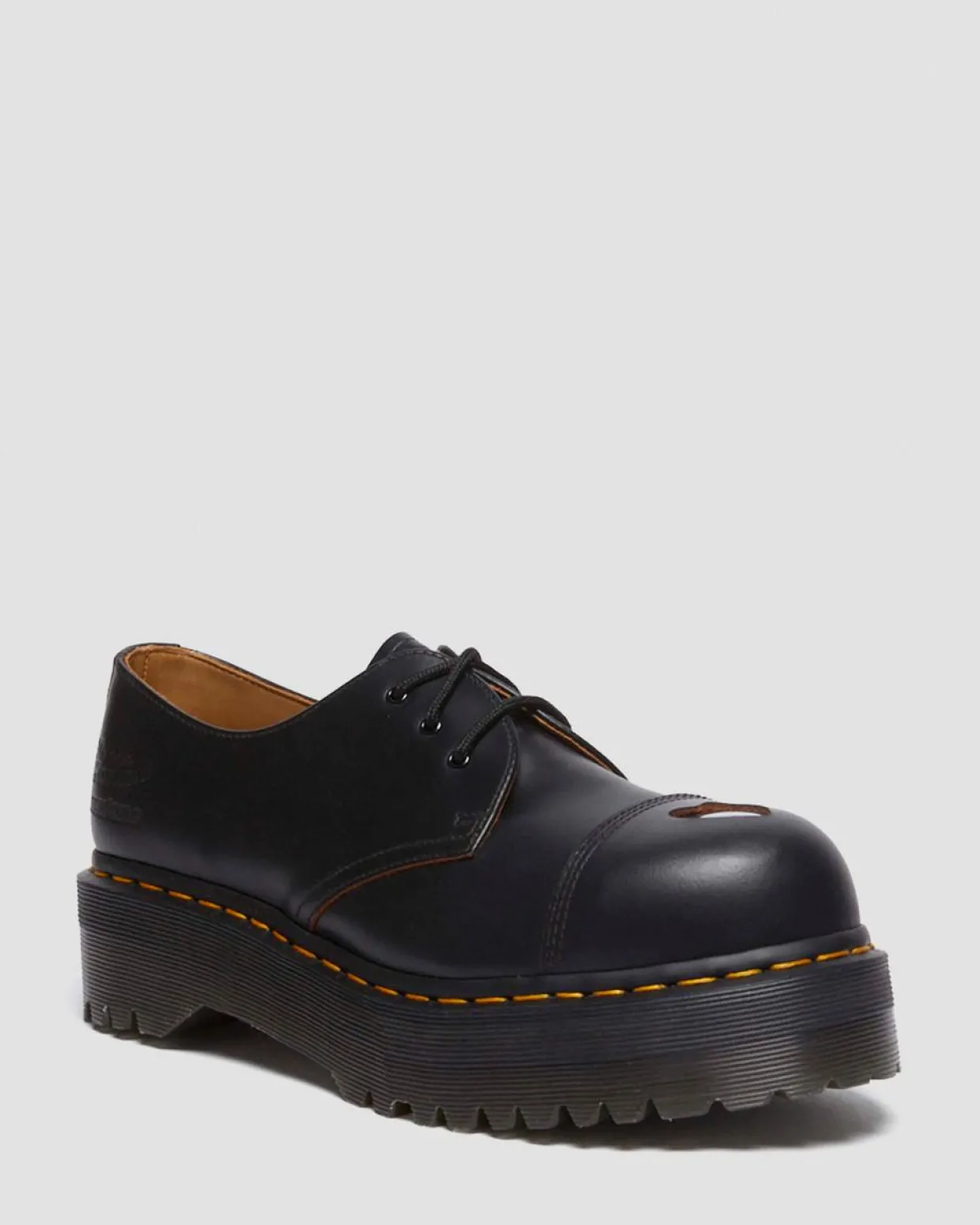 Dr. Martens CHAUSSURES PLATEFORMES QUAD 1461 MADEME EN CUIR VINTAGE SMOOTH Noir — Vintage Smooth Shop