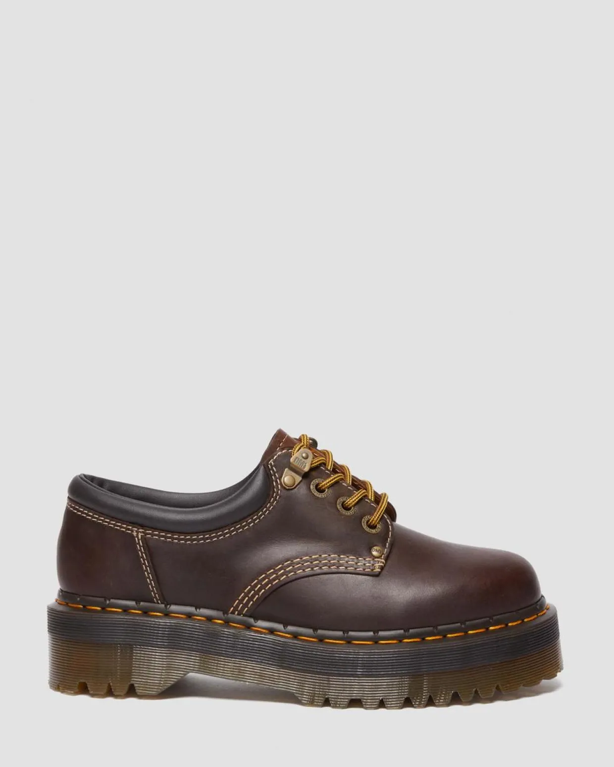 Dr. Martens Chaussures Plateformes Quad II 8053 En Cuir Crazy Horse Marron foncé — Crazy Horse Sale
