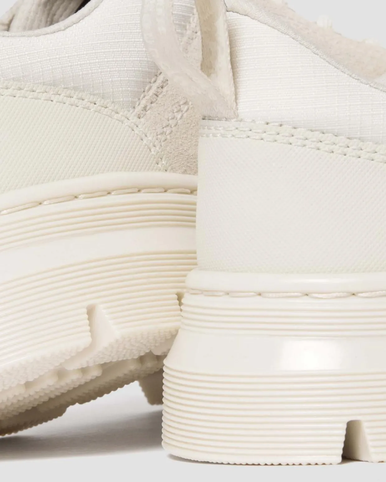 Dr. Martens Chaussures Utilitaires Reeder En Daim Et En Poly Off White+Natural — Poly Ripstop + Eh Suede + Ajax Discount