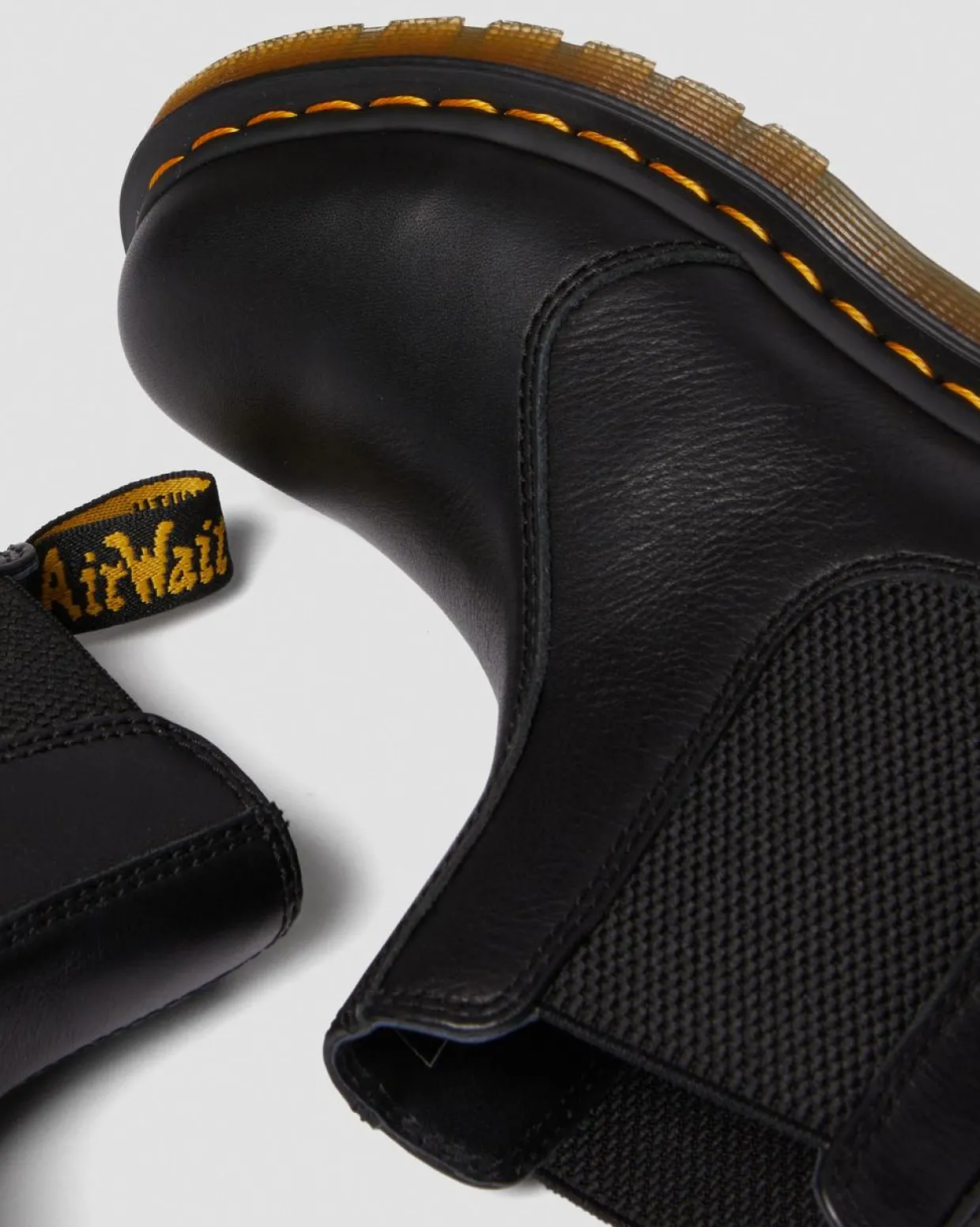 Dr. Martens Chelsea Boots 2976 En Cuir Virginia Noir — Virginia Clearance