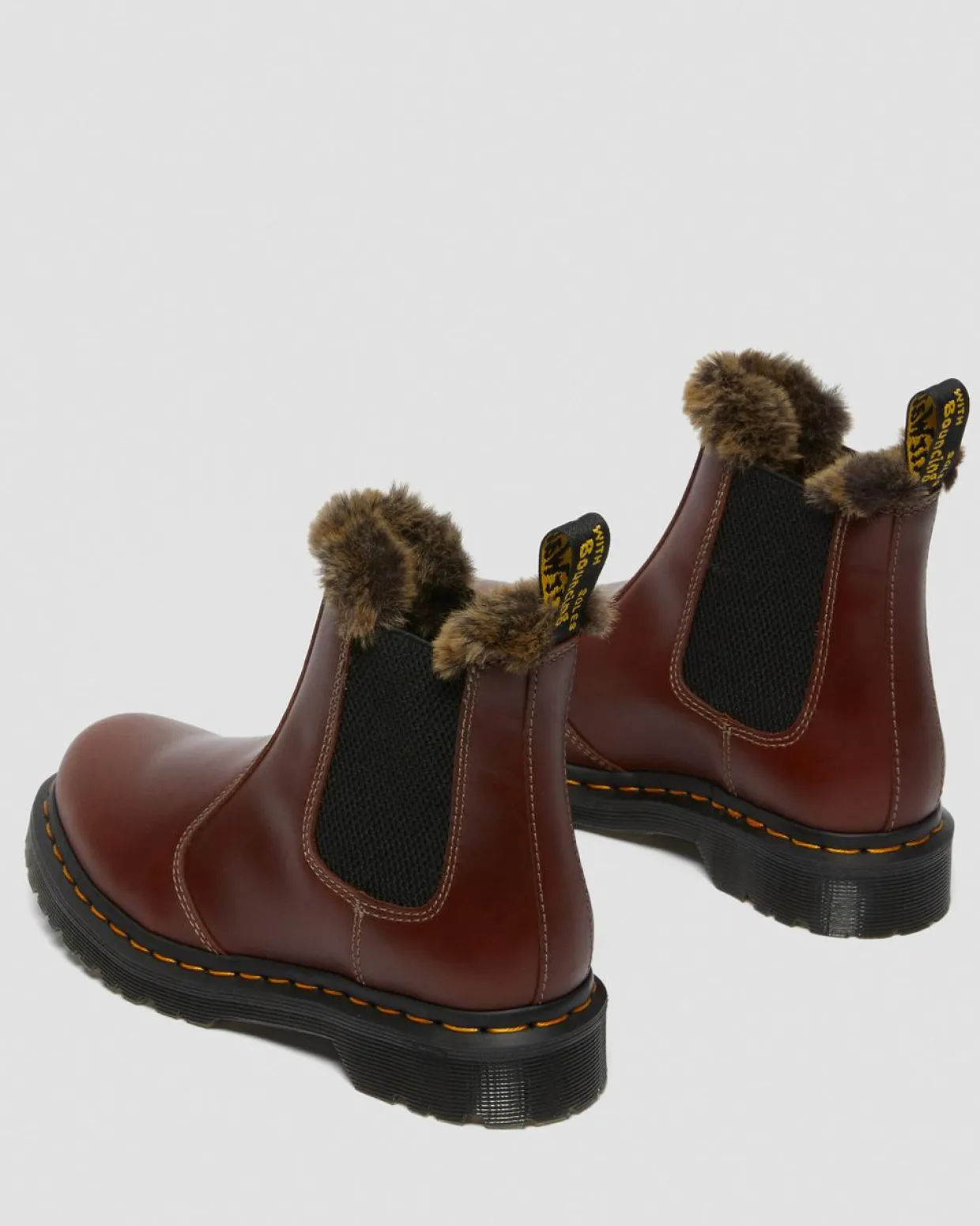 Dr. Martens Chelsea Boots 2976 Leonore Abruzzo Doublées De Fourrure Synthétique Marron — Abruzzo Wp Flash Sale
