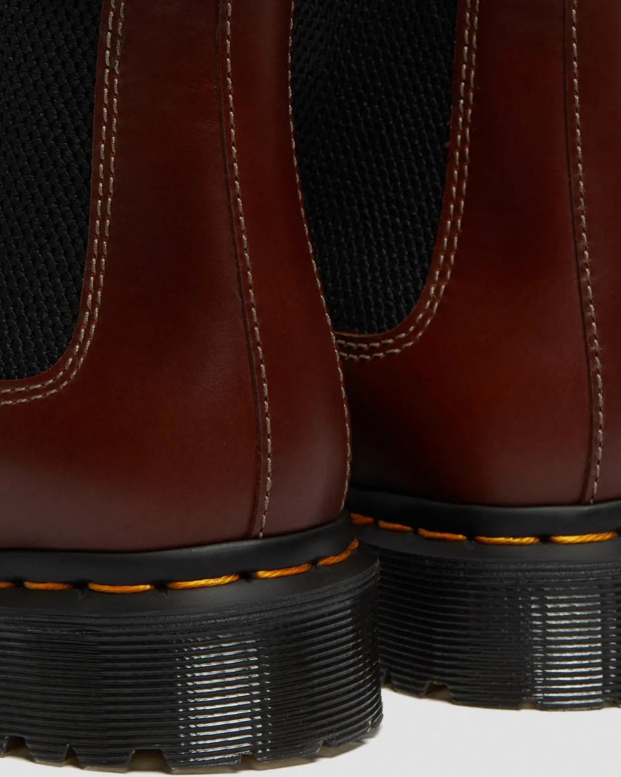 Dr. Martens Chelsea Boots 2976 Leonore Abruzzo Doublées De Fourrure Synthétique Marron — Abruzzo Wp Flash Sale