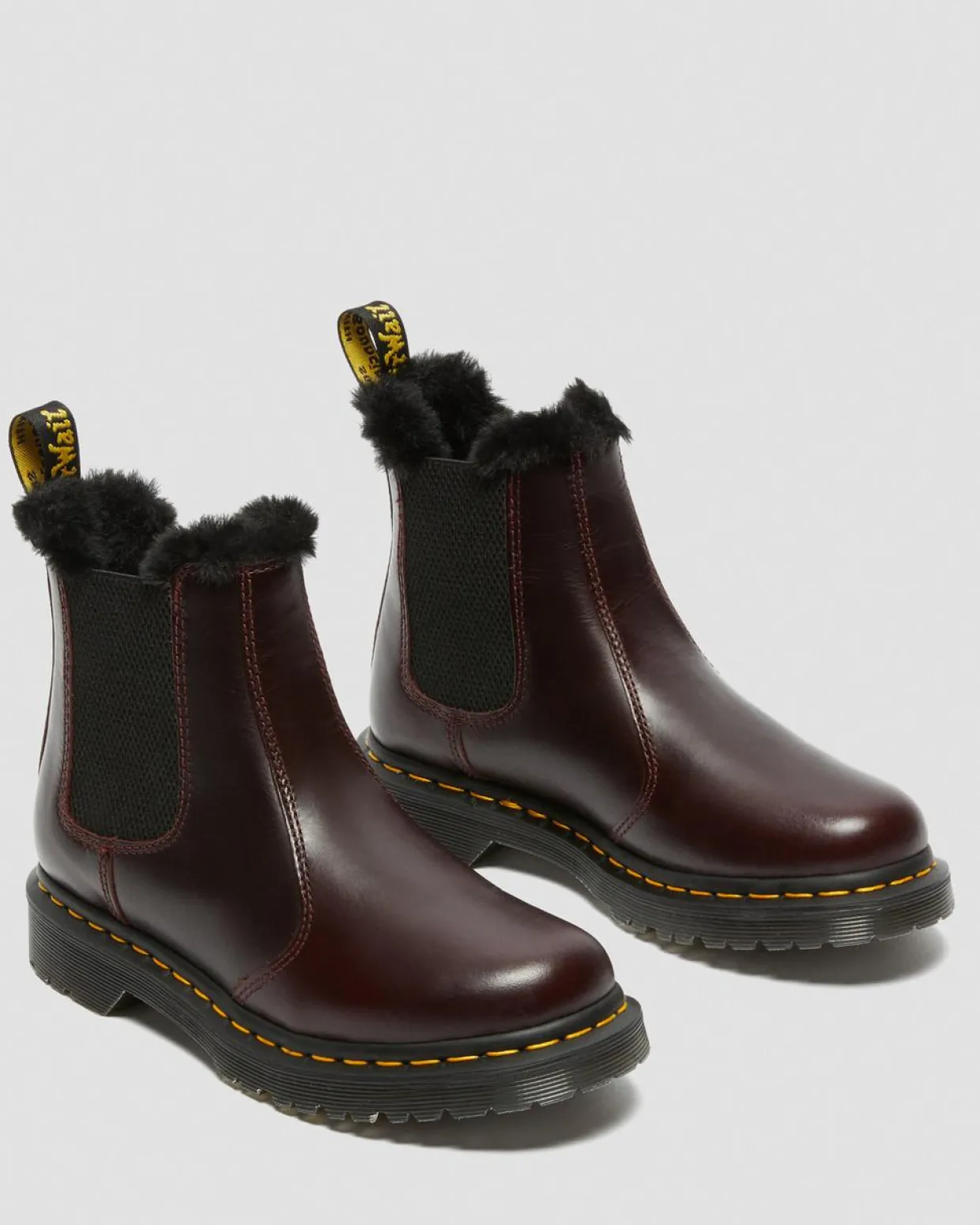Dr. Martens Chelsea Boots 2976 Leonore Doublées De Fourrure Synthétique Rouge Oxblood — Atlas Best
