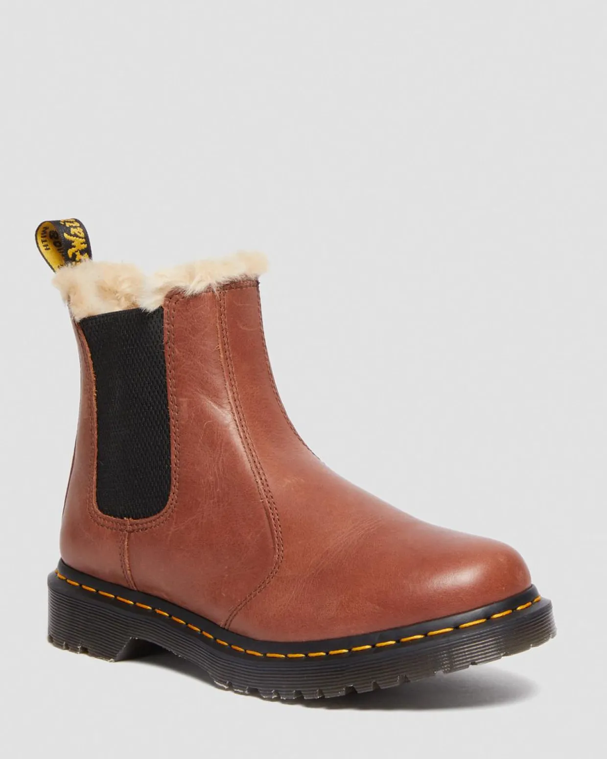 Dr. Martens Chelsea Boots 2976 Leonore En Cuir Fourrées Camel — Farrier Hot