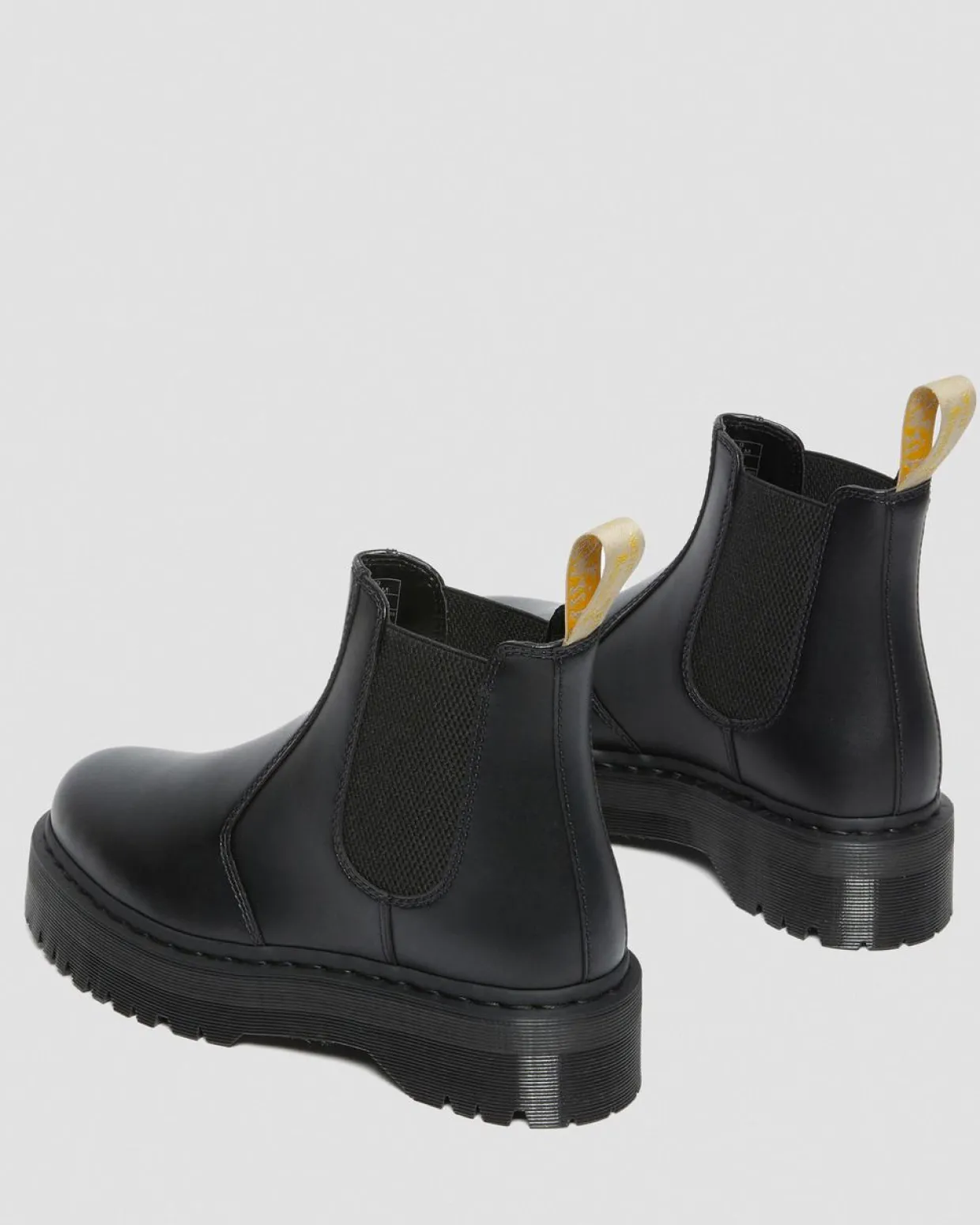 Dr. Martens Chelsea Boots Plateformes 2976 Felix Vegan Noir — Felix Rub Off Discount