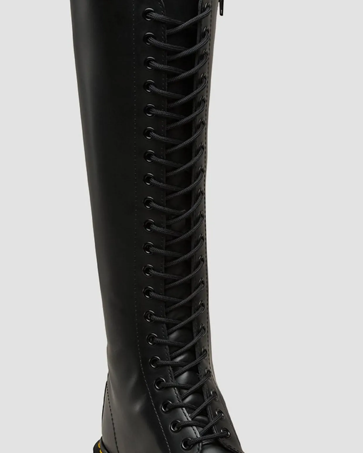 Dr. Martens Lacets Ronds 240 Cm (18-20 œillets) Noir Cheap