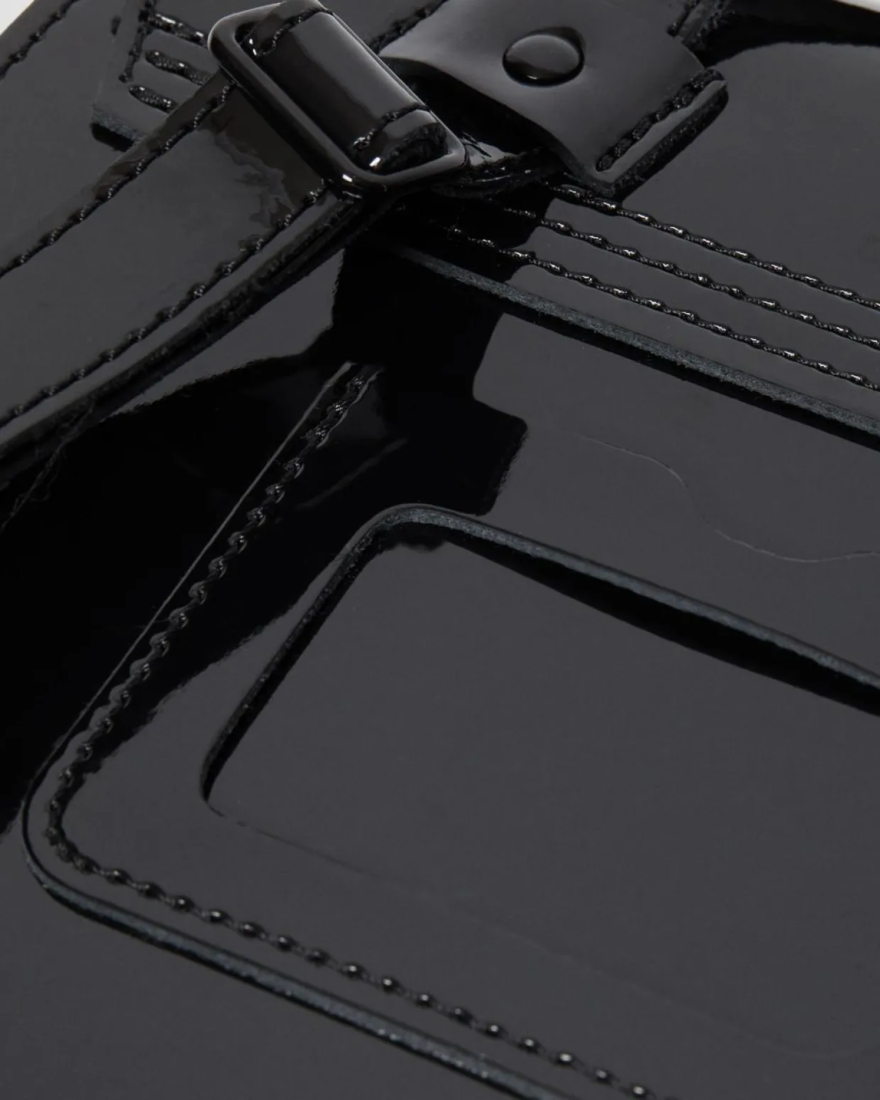 Dr. Martens Mini Sac à Dos En Cuir Verni Noir — Patent Leather Best Sale