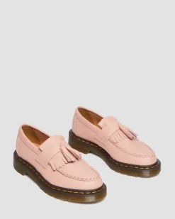 Dr. Martens Mocassins Adrian En Cuir Virginia à Pampilles Peach Beige — Virginia Shop