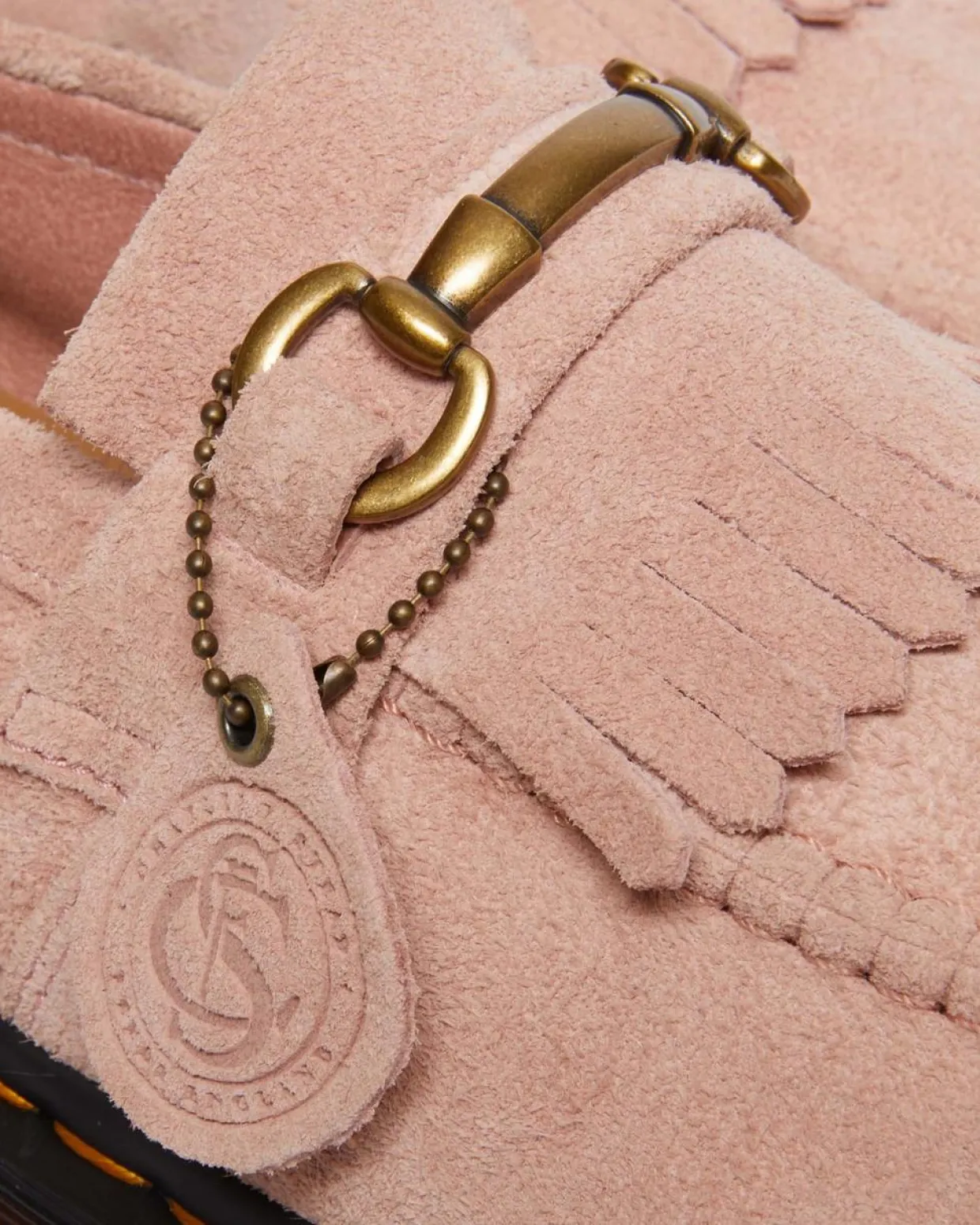 Dr. Martens Mocassins Adrian Snaffle En Daim Desert Oasis Peach Beige — Desert Oasis Suede New