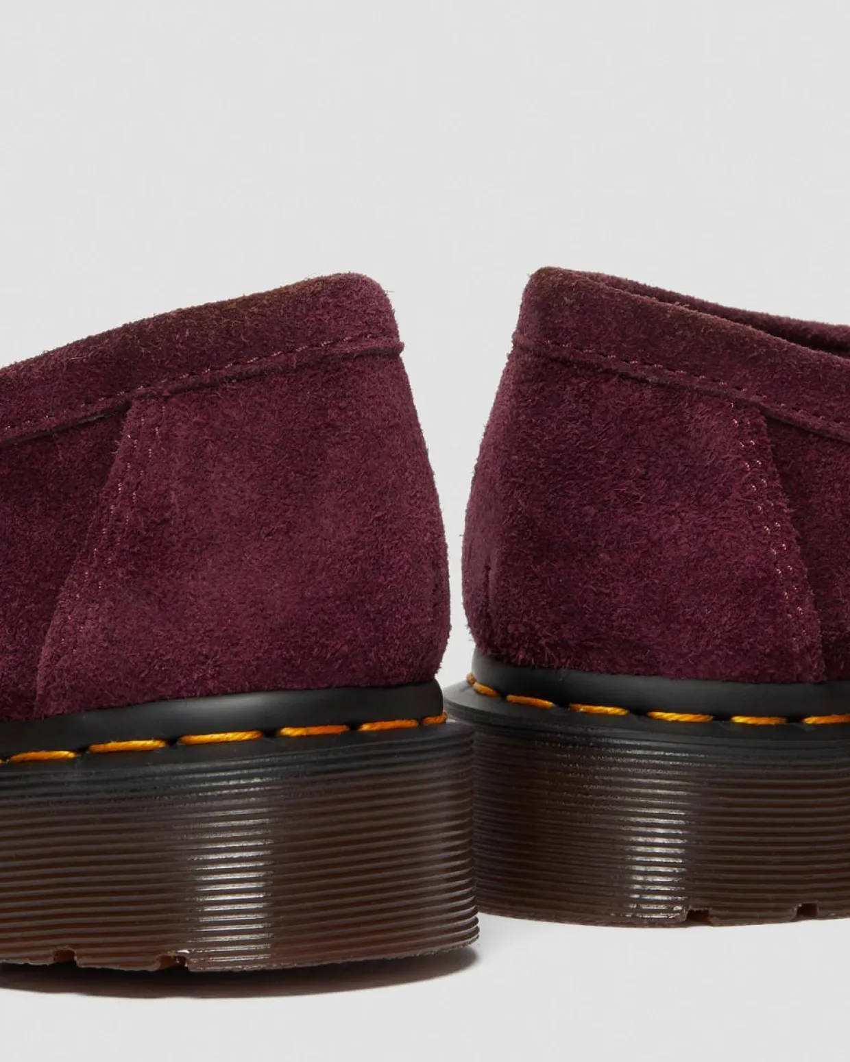 Dr. Martens Mocassins Snaffle En Daim Plum — Desert Oasis Suede New