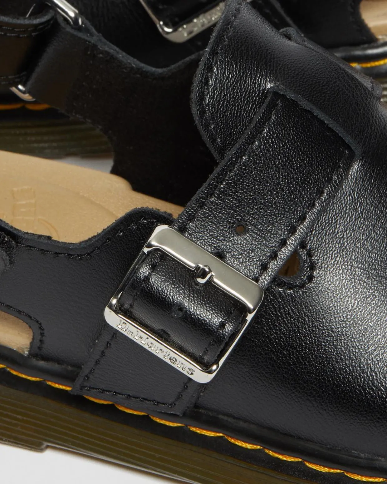 Dr. Martens Mules En Cuir Jorgie Junior Noir — T Lamper Hot