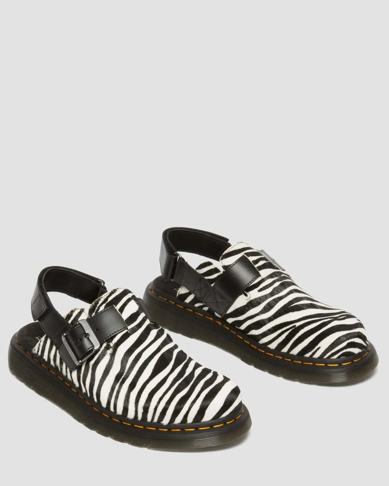 Dr. Martens Mules Jorge II En Hair-On à Bridess BLACK+WHITE — Hair On + Atlas New