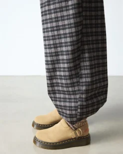 Dr. Martens Mules Plateformes Laketen En Daim Bronx Savannah Tan — Bronx Suede Outlet