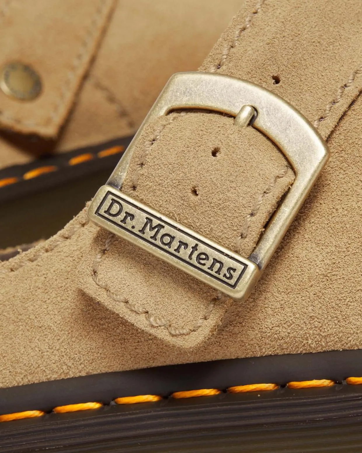 Dr. Martens Mules Plateformes Laketen En Daim Bronx Savannah Tan — Bronx Suede Outlet