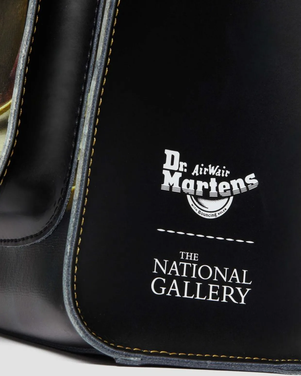 Dr. Martens SAC À DOS THE NATIONAL GALLERY HARMEN STEENWYCK EN CUIR Blanc+Noir — Backhand Strawgrain+Kiev Online
