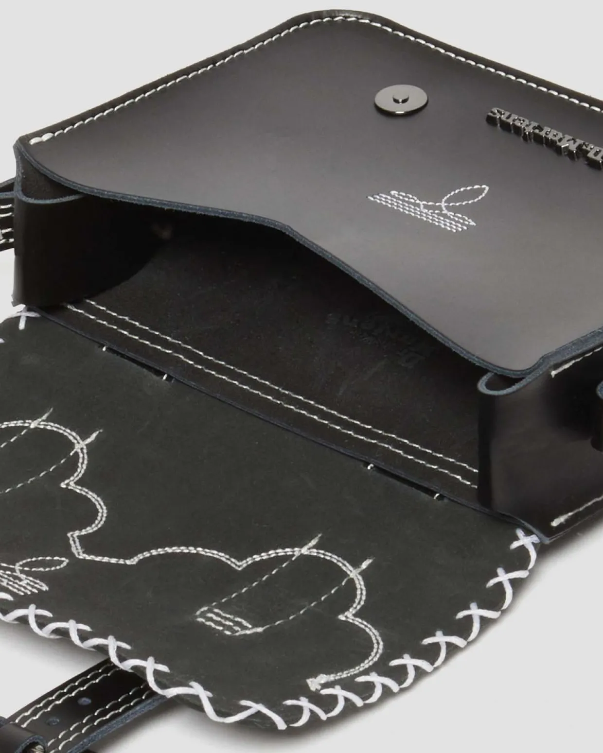 Dr. Martens SAC BANDOULIÈRE CONTRAST STITCH EN CUIR 18 CM Noir — Smooth+Kiev Best Sale